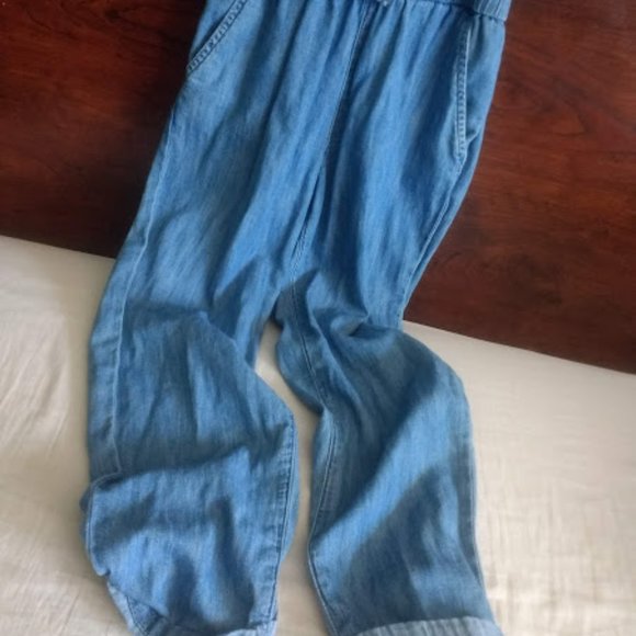 GAP Jumpsuit / Pantsuit - Picture 2 of 7